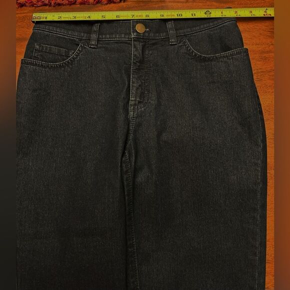 Lafayette 148 New York Dark Wash Cropped Cuffed Jeans Size 0 Stretch - Picture 3 of 7